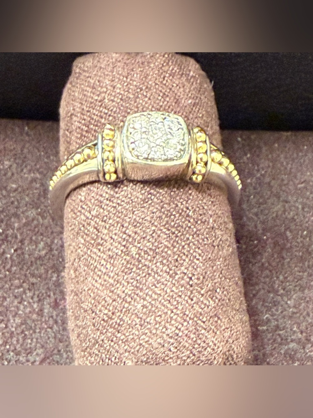 LAGOS Two Tone
Rittenhouse Pavé
Diamond Ring - Picture 14 of 15